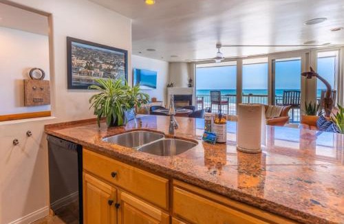 Carlsbad Village House | Oceanfront Condo on Sand, Walk to Carlsbad Village