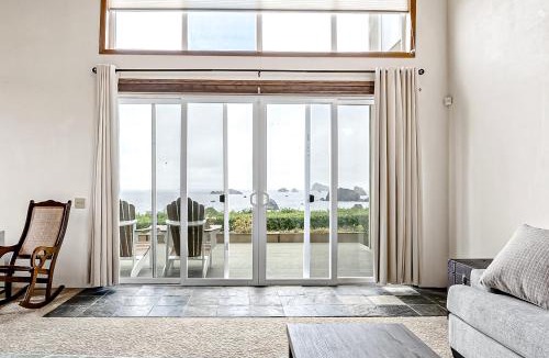 Crescent City House | Oceanfront Oasis: Home Overlooking Pebble Beach!