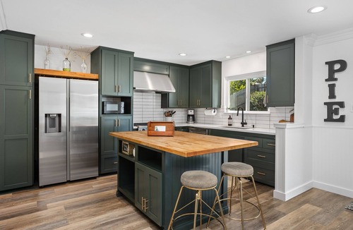 Loma Alta House | Oceanside Haus - Nest/AC! 1 mile to Beach/Pier. Legoland Close By