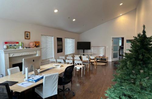 Fair Oaks House | Olive Startup House Menlo Park