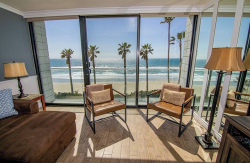 North Pacific Beach Condo | ONE BEDROOM CONDO 207
