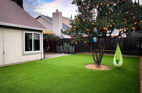 Vacaville House | Orange Blossom Bungalow
