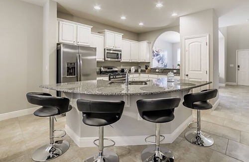 Loughman House | Orlando Vacation Home - Near Disney Parks - 6 Bedrooms
