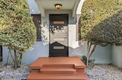 Eastside Apartment | Oversized Furnished 1BR in Rose Park with King Bed, W/D & Parking
