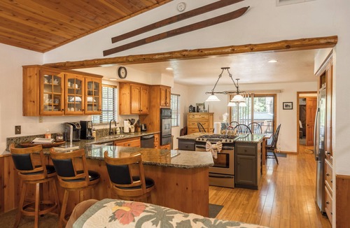 Fox Farm Cabin | PARADISE AMONGST THE PINES—June, July & Aug-weekends are available—SPECIAL RATE
