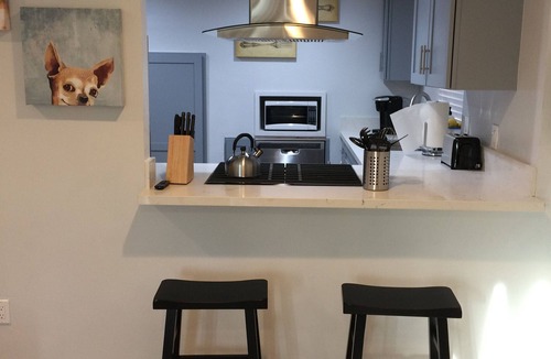 Mission Hills House | Paradise in Old Town San Diego with Secured parking