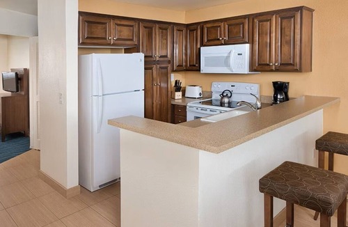 Downtown Resort | Peaceful 1-bedroom resort in charming Pismo Beach
