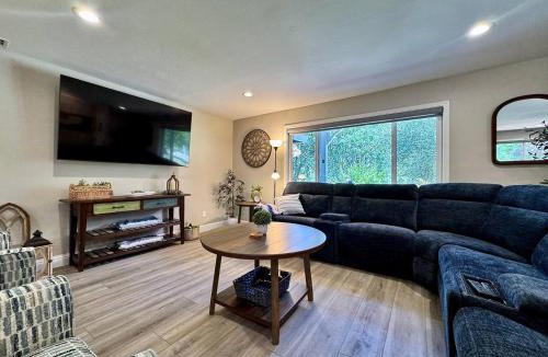 Placerville House | Peaceful Country Getaway Near Casino Shopping