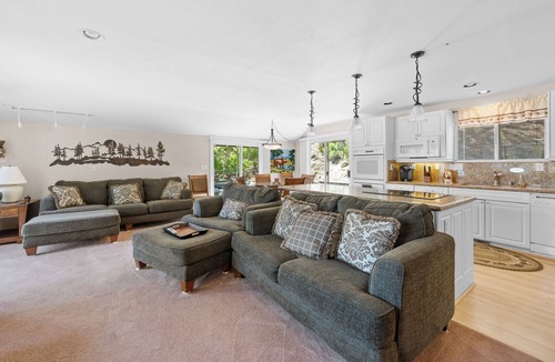 Fawnskin House | Peaceful Lakefront Cabin in Fawnskin - Fire Pit, Lake Views, & Game Room