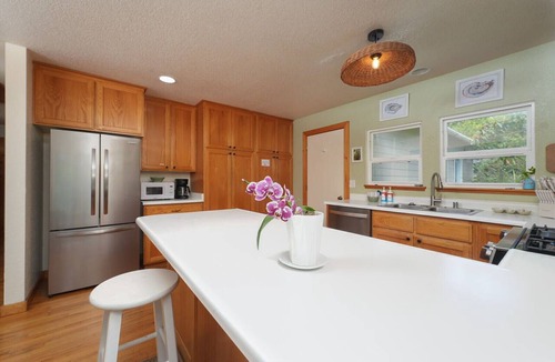 Trinidad House | Peaceful Seaside Farmhouse, near Moonstone Beach and Redwood National Park