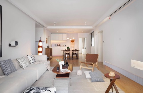 Huangpu Apartment | Perfect 3-bedroom apartment with AC 50m to Metro Prime Shanghai Location