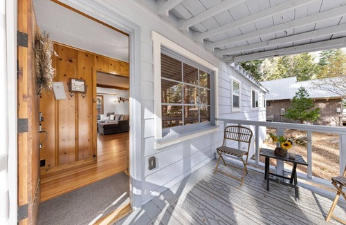 Kings Beach Cabin | Perfect location! Cabin w/hot tub- walk to beach, golf & trails