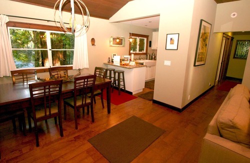Northwood Cabin | Pet-Friendly Cabin Rental with Studio for Glamping in Northern California
