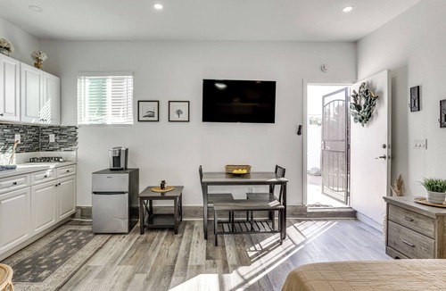 Bonita Apartment | Pet Friendly, Private! Bonita Unit w/Outdoor Pool