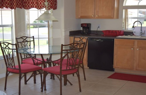 Solana House | Pool,Spa Heat Inc. Spacious 4,3 Villa 2 Suites Cable,GmRm,WiF