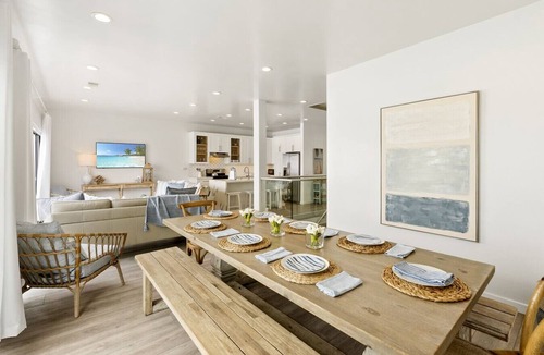 South Oceanside Apartment | Popular New Beach House on Sand, Private Fire Ring