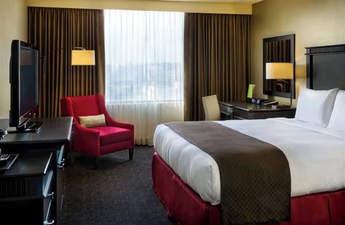 Little Tokyo Hotel | Prime Downtown Los Angeles Location and Near Little Tokyo Shops