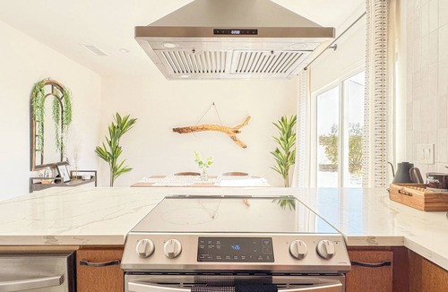 Landers House | Private 5-Acre Joshua Tree Desert Escape - Hot Tub, Fire Pit & Mountain Views
