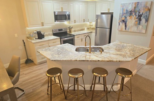 West Haven Villa | Private 5-bed villa, free hot tub, gameroom, WiFi next to Disney—sleeps 10