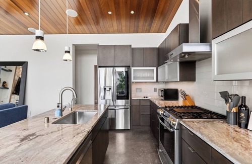 Glen Ellen House | Private Dual-Zone Spa + Fire Pit + Outdoor Dining + Views | Sonoma Wine Country
