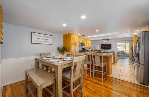 Lakeside House | Private Pool & Spa 3BR Sleeps 8 Resort-style Retreat Near San Diego