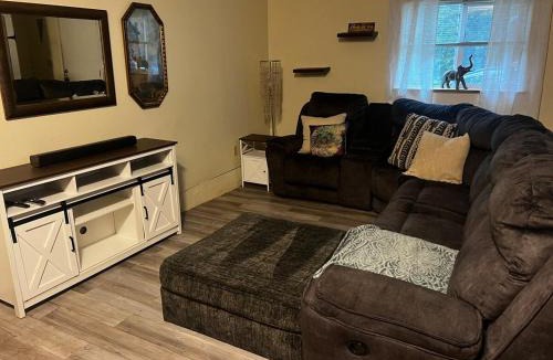 Garberville House | Private Redwood Retreat Creekside Relaxation Theater Room