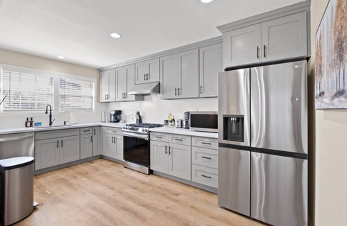 Pomona Apartment | Private, Spacious Home minutes away from Ontario Airport with Parking