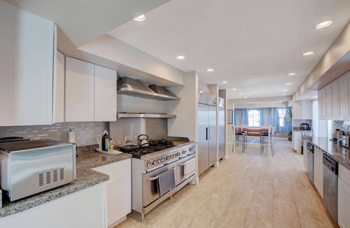 Arden Villa | Private Vacation Villa w/ Spacious Patio - 1646