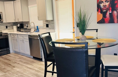 Eatonville House | PROMO NOW: 3brdrm home near Downtown Orlando and Winterpark
