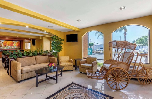 Westminster Hotel | Quality Inn & Suites Westminster Seal Beach