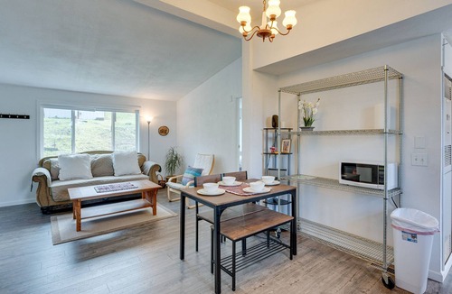 Penn Valley House | Quiet Rough and Ready Vacation Home w/ Deck!