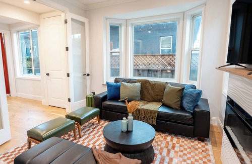 North Fair Oaks House | Redwood Oasis