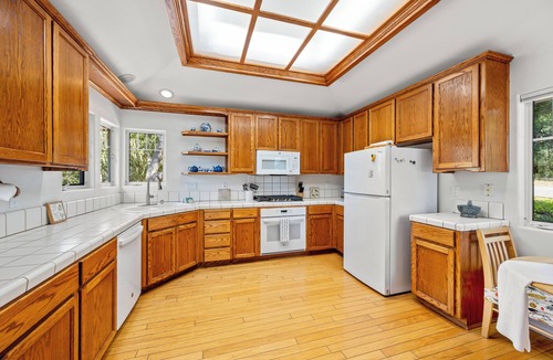 Lodge Hill House | Redwood Refuge, A Peaceful Pines Escape Near Trails & Town. Pet Friendly Too!