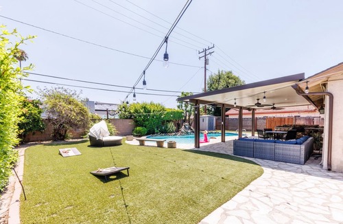 Southwest Anaheim Villa | Relax, Unpack, Stay Awhile l 4BR Pool Home