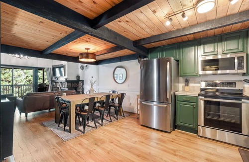 Tahoe Village House | Remodeled Townhouse-Sleeps 8-Foosball-Near Hiking, skiing- 2 King Beds.