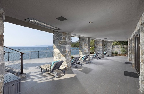 Skyland House | RENTING FOR SUMMER The Legendary Villa Harrah w/Himalayan Salt Spa & Much More!