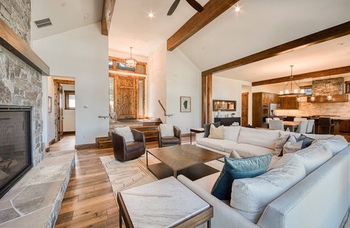 Ponderosa Palisades House | Rising Sun Retreat at Schaffer's Mill by Tahoe Getaways – 5BR Pet-Friendly Luxury w/A/C & Golf