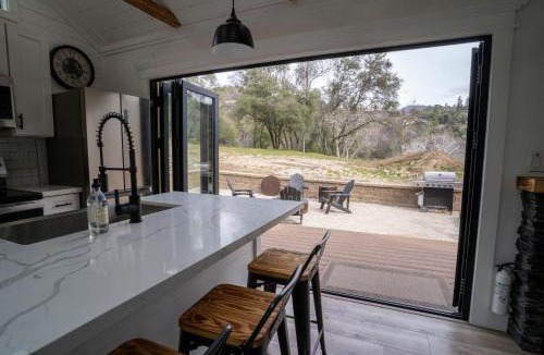 Yosemite Forks House | River Falls Retreat