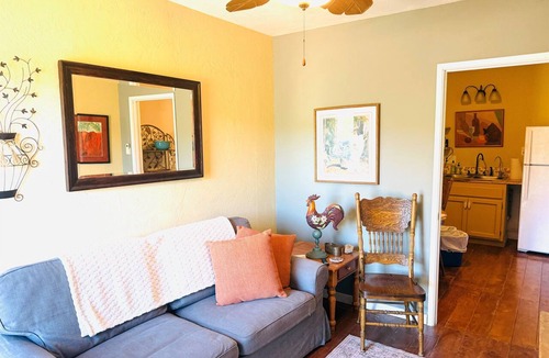 Rainbow CDP House | Romantic Farm Stay with Hottub and View