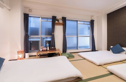 Naniwa Hotel | ROOM C Maximum 3 people Japanesestyle room with/Osaka City Ōsaka