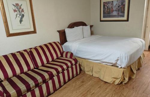 Sacramento Hotel | Sacramento Inn & Suites Cal Expo I-80