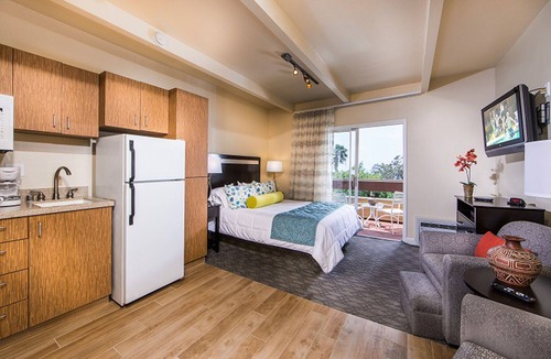 San Clemente Hotel | San Clemente Inn for 2026 Hurley Pro @ Lower Trestles 09/13 to 09/20