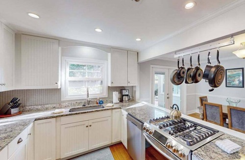 Junior College Neighborhood Association House | Santa Rosa 2BR home with shaded patio — walk to Willi's Wine Bar