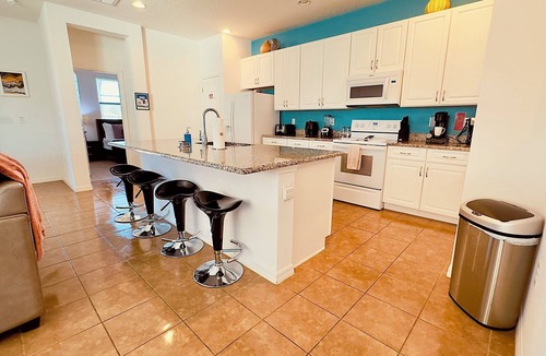 Davenport House | Sapphire Haven Near Disney