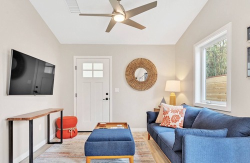 Carlsbad Village House | Sea Star Cottage in the Village - 10 min walk to beach!