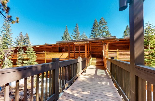 Tahoe Woods Condo | Second-Level Condo with Free WiFi, Wood Fireplace, Shared Outdoor Pool, & Views