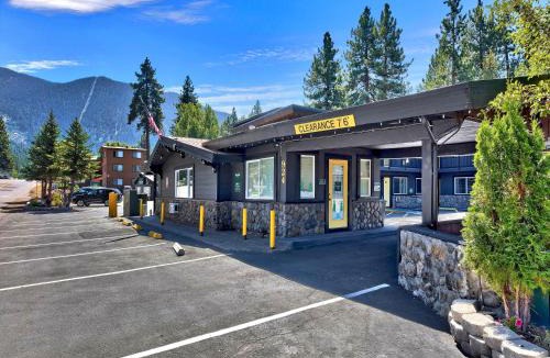 South Lake Tahoe Hotel | Secrets Inn Lake Tahoe