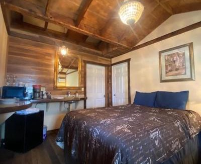 Squaw Valley Apartment | Sequoia Suite