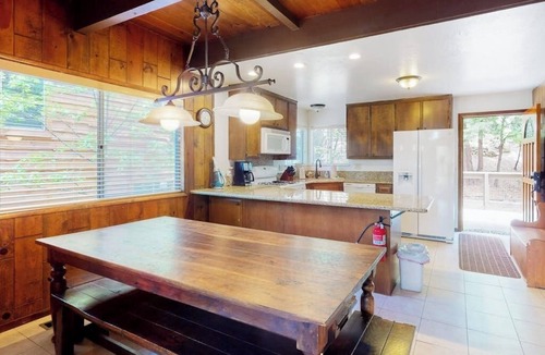 Blue Jay House | Serene lakefront getaway with game room, fireplace, & washer/dryer