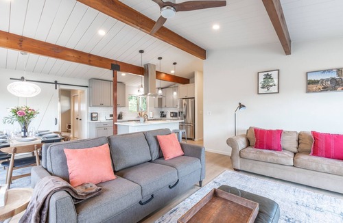 Freestone House | Serene Wine Country Haven with Pool & Hot Tub